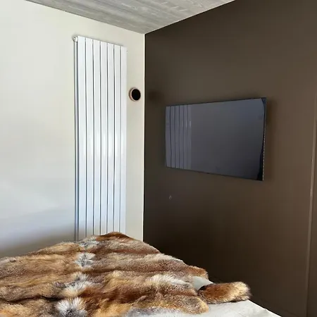 Torre Orologio Direttamente Sulle Piste *