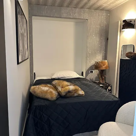 Torre Orologio Direttamente Sulle Piste *